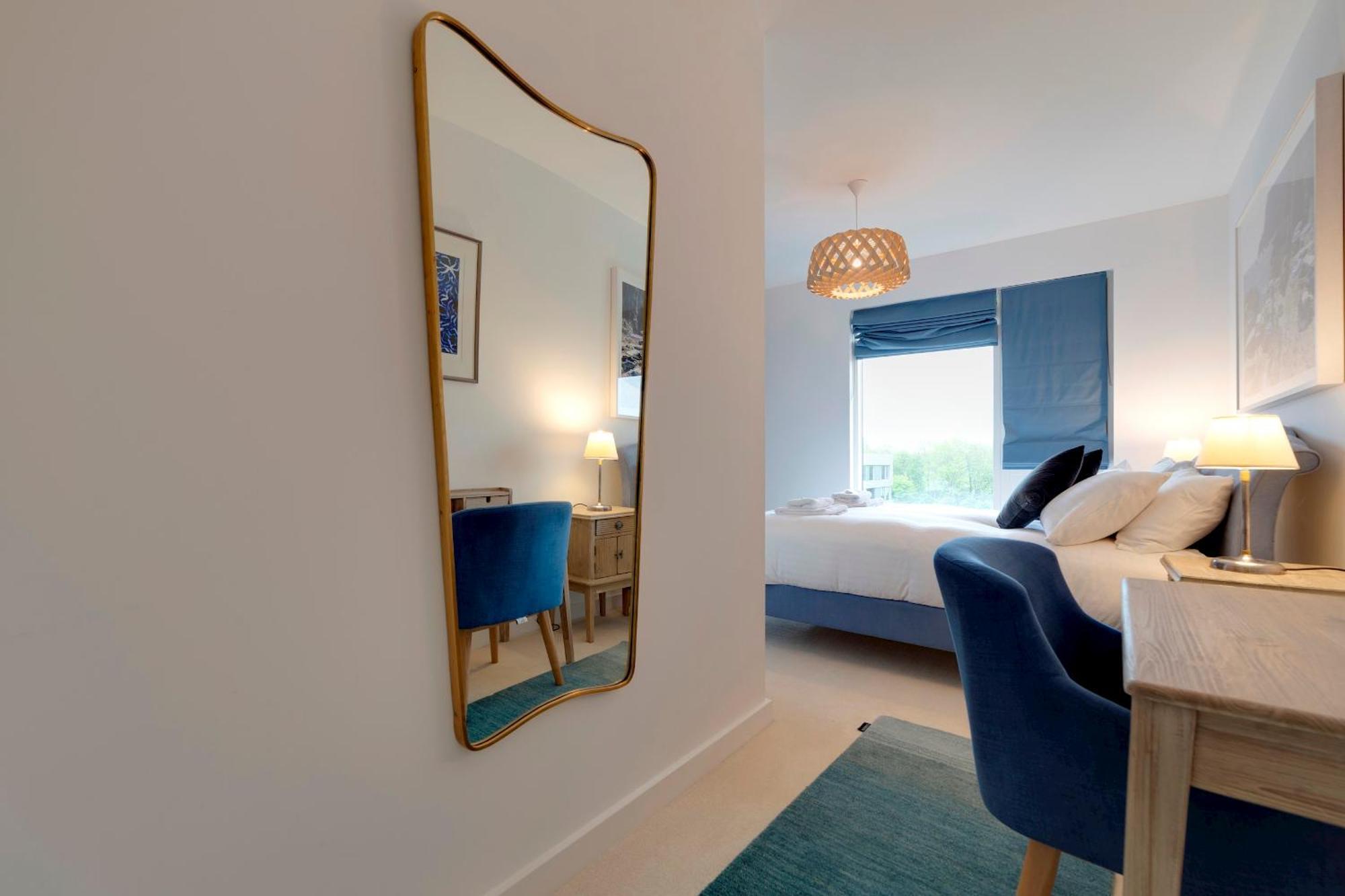 Pass The Keys Stunning And Spacious Modern Flat - Own Car Park CBG Exterior foto